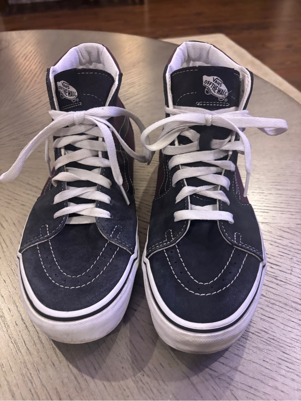 Vans Sk8-Hi Black Burgundy High Top Sneakers Men’s 8 Women’s 9.5